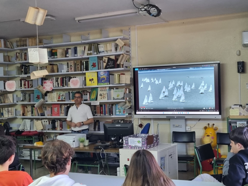 Navegando en ceñida