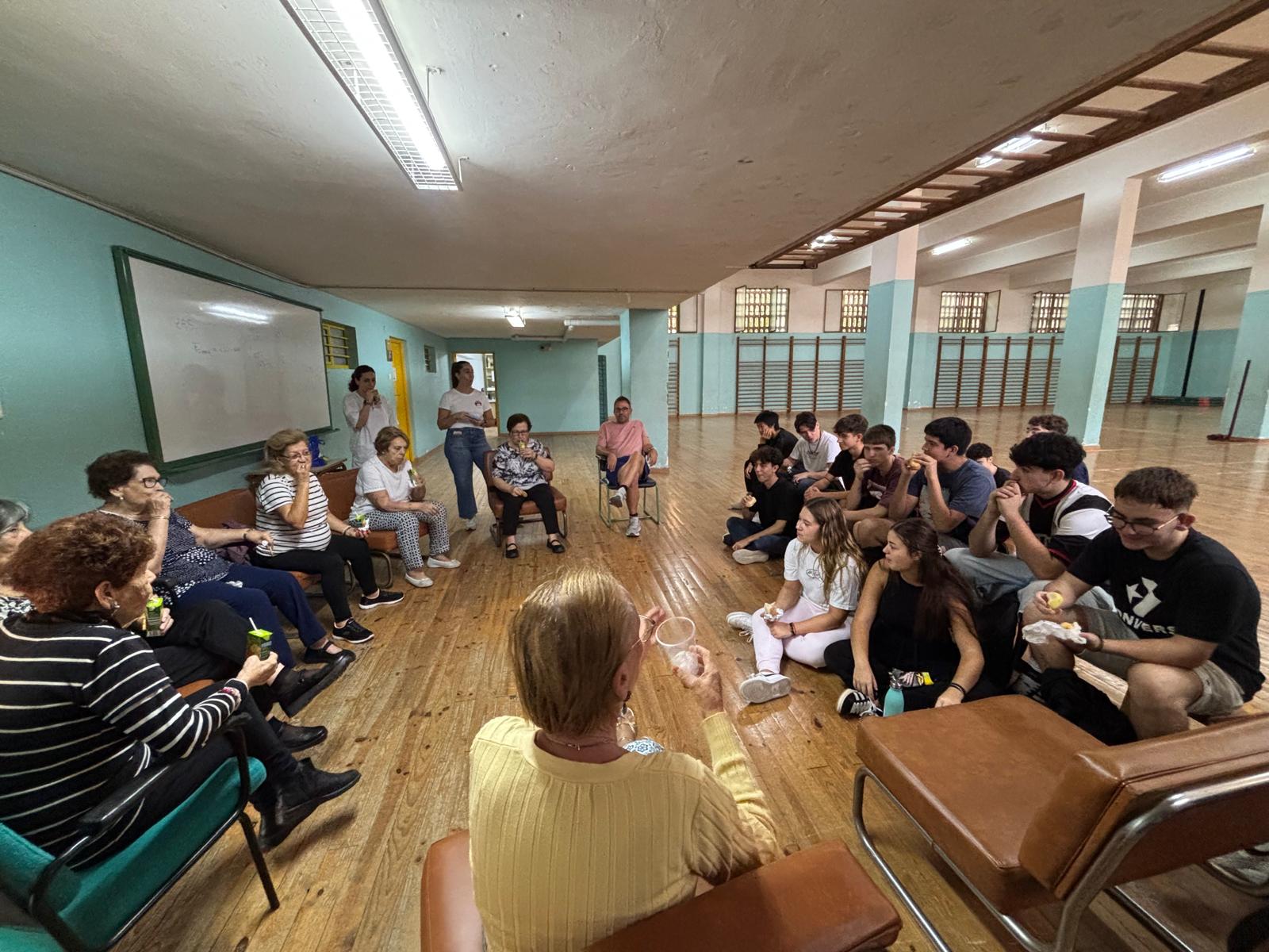 Talleres de movilidad con enfermos de Alzheimer.